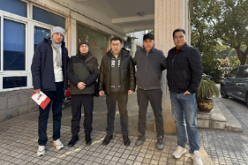 Equipe do cliente do Uzbequistão visita Shanghai Betis para intercâmbio aprofundado
